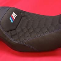 Selle réaliée par TJLSellier.com de BMW - F900XR